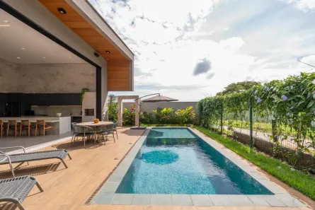 Casa com 4 Quartos à venda, 305m² no Parque Cidade, Goiânia