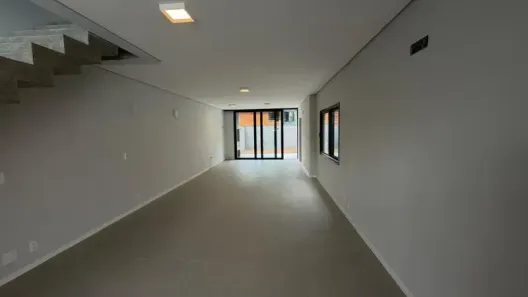 Casa com 3 Quartos à venda, 145m² no Lagoa da Conceição, Florianópolis
