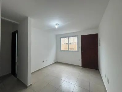 Casa de Condomínio com 2 Quartos para alugar, 60m² no Parque São Vicente, São Vicente