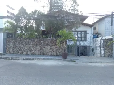 Casa com 3 Quartos à venda, 550m² no Prado, Recife