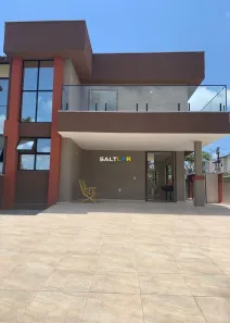 Casa com 4 Quartos à venda, 212m² no Cajazeiras, Fortaleza
