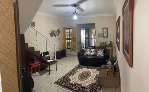 Sobrado com 2 Quartos à venda, 83m² no Jardim Altos de Santana I, Jacareí