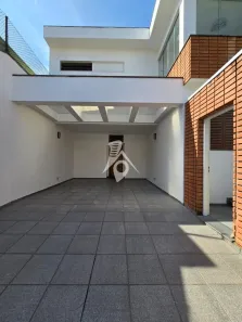 Casa com 3 Quartos para alugar, 400m² no Jardim Textil, São Paulo