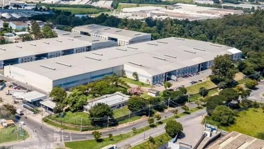 para alugar, 1715m² no Distrito Industrial, Jundiaí