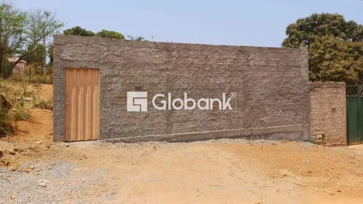 Lote/Terreno à venda, 180m² no São Geraldo II, Montes Claros