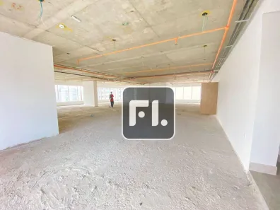 Sala Comercial para alugar, 200m² no Liberdade, São Paulo