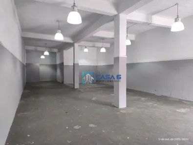 Ponto Comercial para alugar, 330m² no Parque Maria Luiza, São Paulo
