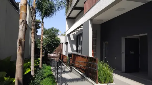 Sala Comercial com 1 Quarto para alugar, 28m² no Pinheiros, São Paulo