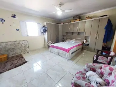 Sobrado com 4 Quartos à venda, 221m² no Ferrazópolis, São Bernardo do Campo