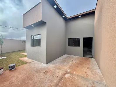 Casa com 3 Quartos à venda, 75m² no Cidade Jardim I e II, Rio Verde