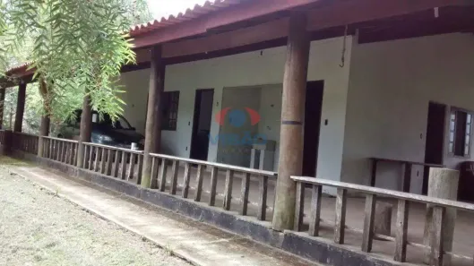 Fazenda/Sítio com 3 Quartos à venda, 160m² no Buru, Salto