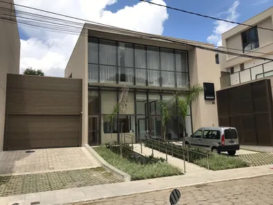 Casa de Condomínio com 4 Quartos para alugar, 315m² no Mata da Praia, Vitória