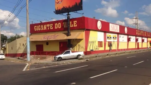 Galpão/Depósito/Armazém à venda, 1400m² no Rio dos Sinos, São Leopoldo