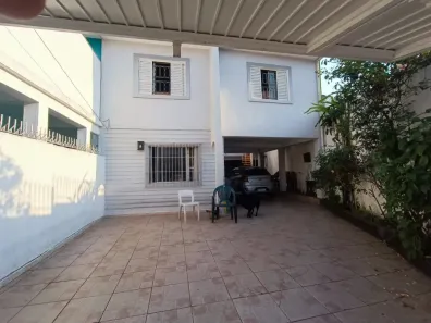 Casa com 3 Quartos à venda, 200m² no Vila do Castelo, São Paulo