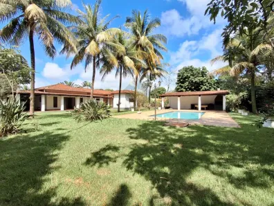 Casa de Condomínio com 3 Quartos para alugar, 220m² no Jardinópolis, Jardinópolis
