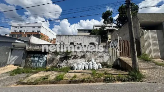 Casa com 6 Quartos à venda, 250m² no Ipê, Belo Horizonte