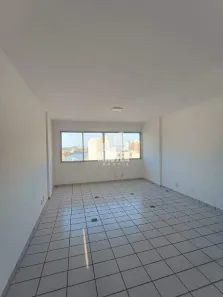 Sala Comercial para alugar, 96m² no Centro, Vitória