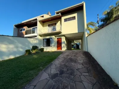 Sobrado com 4 Quartos à venda, 227m² no Aristocrata, São José dos Pinhais