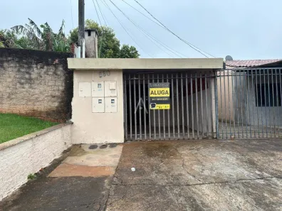 Casa com 2 Quartos para alugar, 56m² no Universitário, Cascavel