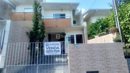 Sobrado com 2 Quartos à venda, 73m² no Forquilhas, São José