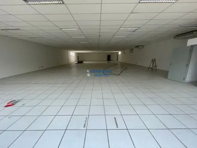 Sala Comercial à venda, 1000m² no Santana, Rio Claro