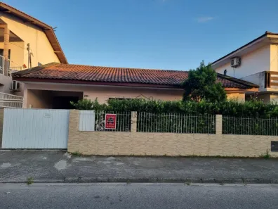 Casa com 4 Quartos à venda, 188m² no Jardim Eldorado, Palhoça