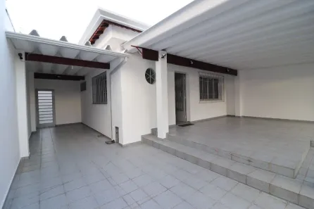 Casa com 3 Quartos à venda, 204m² no Vila Lavínia, Mogi das Cruzes