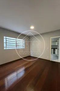 Sobrado com 3 Quartos à venda, 194m² no Jardim Umuarama, São Paulo