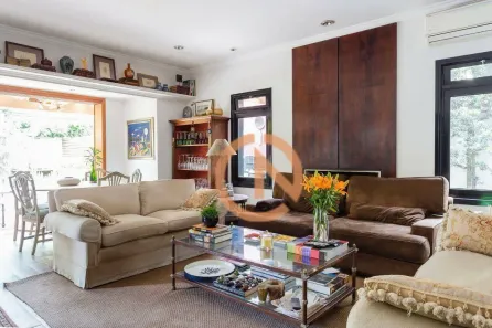 Casa com 3 Quartos à venda, 290m² no Butantã, São Paulo