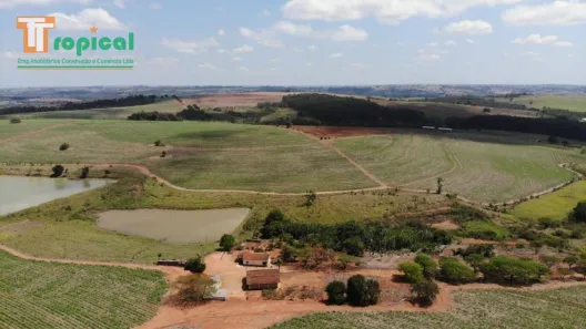 Fazenda/Sítio com 2 Quartos à venda, 350m² no Centro, Tatuí