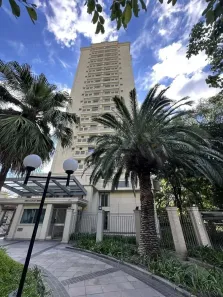 Apartamento com 2 Quartos para alugar, 87m² no Três Figueiras, Porto Alegre