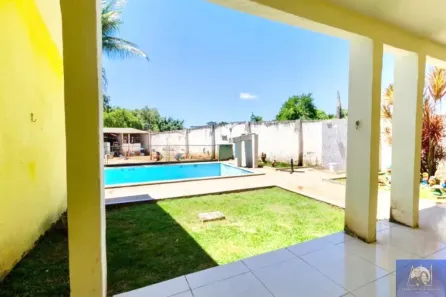 Casa com 3 Quartos à venda, 400m² no Macaxeira, Recife