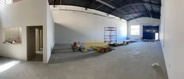 Galpão/Depósito/Armazém para alugar, 320m² no Estádio, Rio Claro
