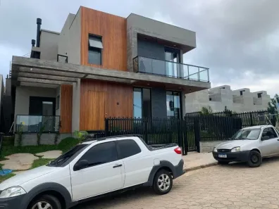 Casa com 3 Quartos à venda, 149m² no centro, Garopaba