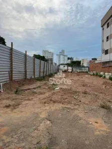 Lote/Terreno à venda, 480m² no Santa Mônica, Uberlândia