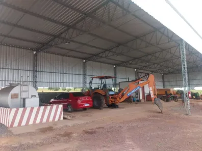 Fazenda/Sítio com 3 Quartos à venda, 6000000m² no Aparecida, Pirapora