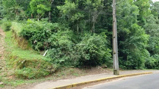 Lote/Terreno à venda, 1027m² no Dutra, Gramado