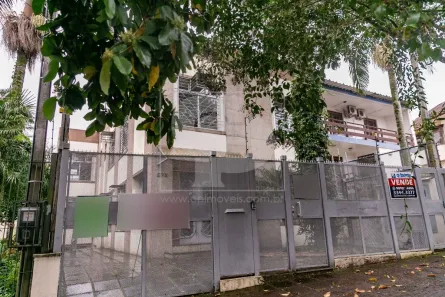 Prédio Comercial à venda, 225m² no Petrópolis, Porto Alegre