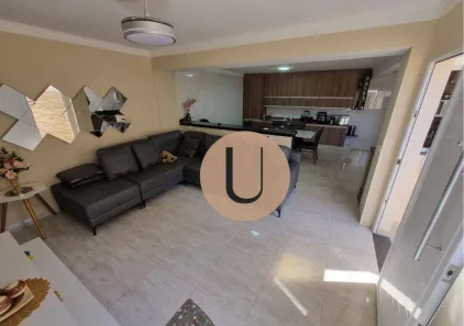 Sobrado com 3 Quartos à venda, 215m² no Jardim Clímax, São Paulo