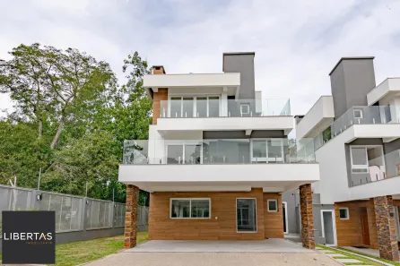 Casa de Condomínio com 3 Quartos à venda, 300m² no Pedra Redonda, Porto Alegre