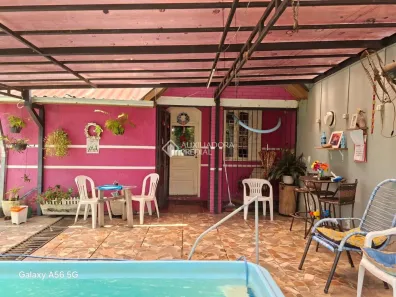 Casa com 3 Quartos à venda, 75m² no Restinga, Porto Alegre
