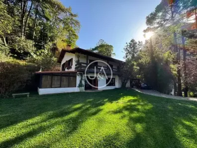Casa com 4 Quartos à venda, 400m² no Araras, Petrópolis