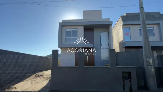 Casa com 3 Quartos à venda, 136m² no Campeche, Florianópolis