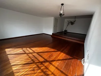Apartamento com 3 Quartos para alugar, 208m² no Vila Morumbi, São Paulo