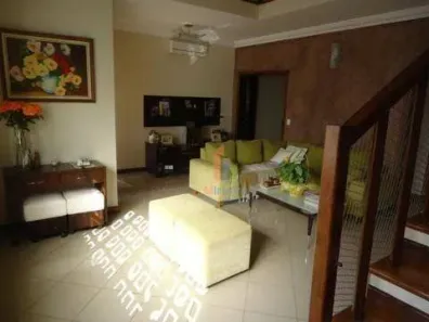 Casa com 3 Quartos à venda, 315m² no Vila Aeroporto, Campinas