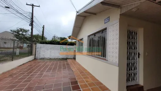Casa com 3 Quartos para alugar, 100m² no Santa Felicidade, Curitiba
