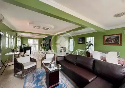 Casa com 6 Quartos à venda, 330m² no Aparecida, Santos