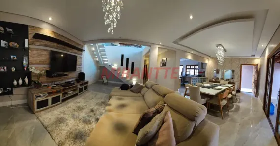 Sobrado com 2 Quartos à venda, 502m² no Água Vermelha, Poá