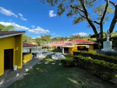 Fazenda/Sítio com 4 Quartos à venda, 200m² no Centro, Itatiba
