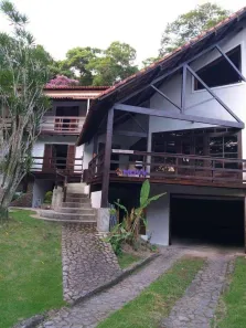 Casa de Condomínio com 5 Quartos à venda, 528m² no Itaipu, Niterói